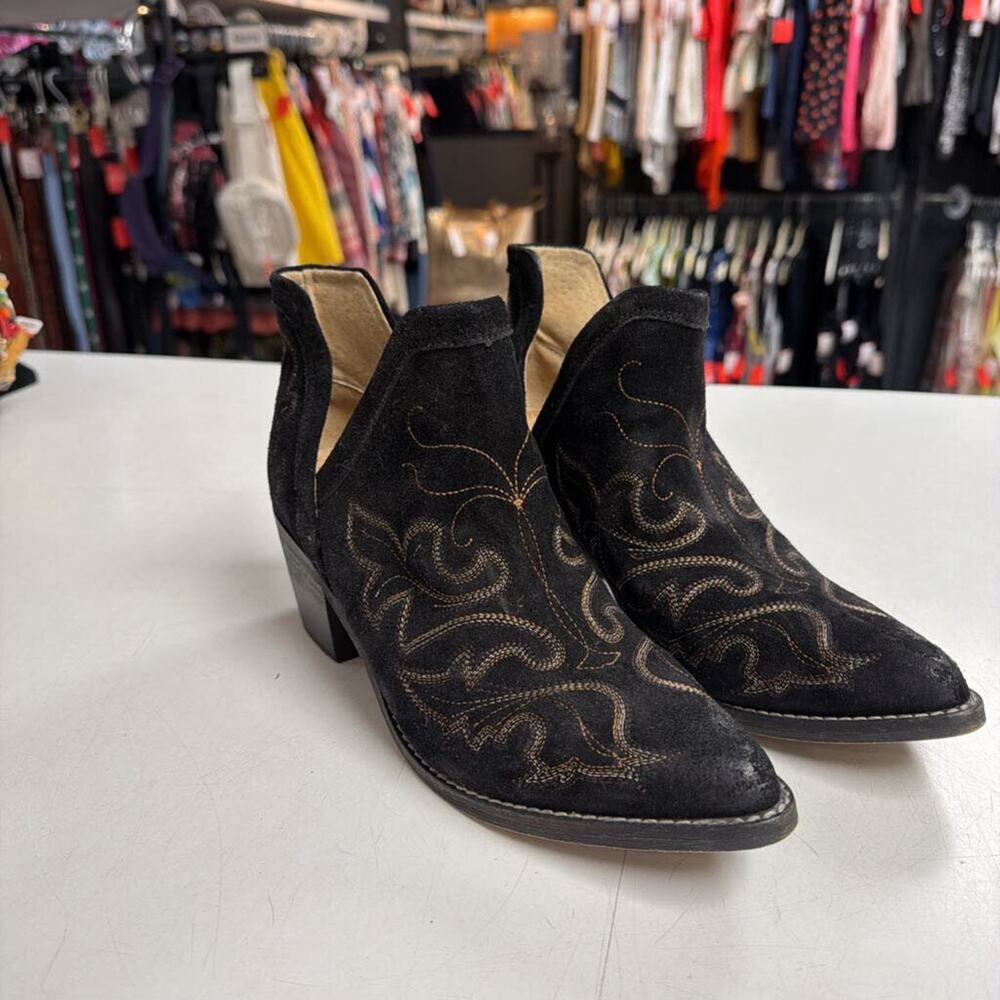 Circle G by Corral  Booties